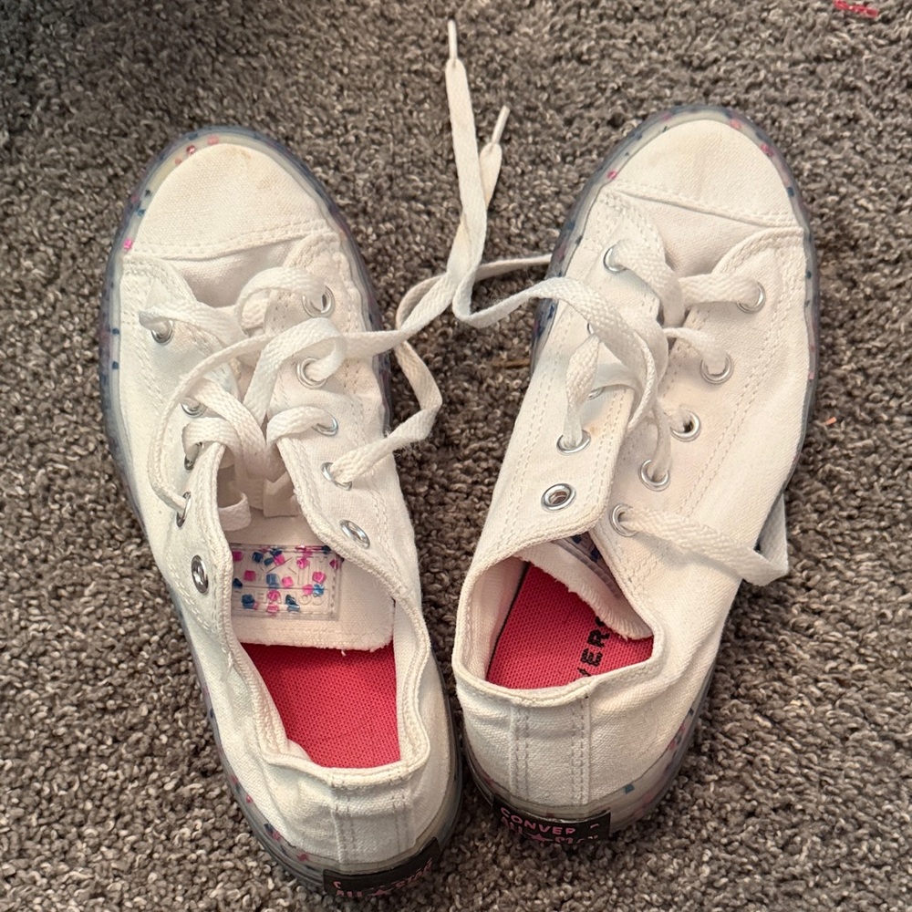 Converse Kids White and Pink Sneakers